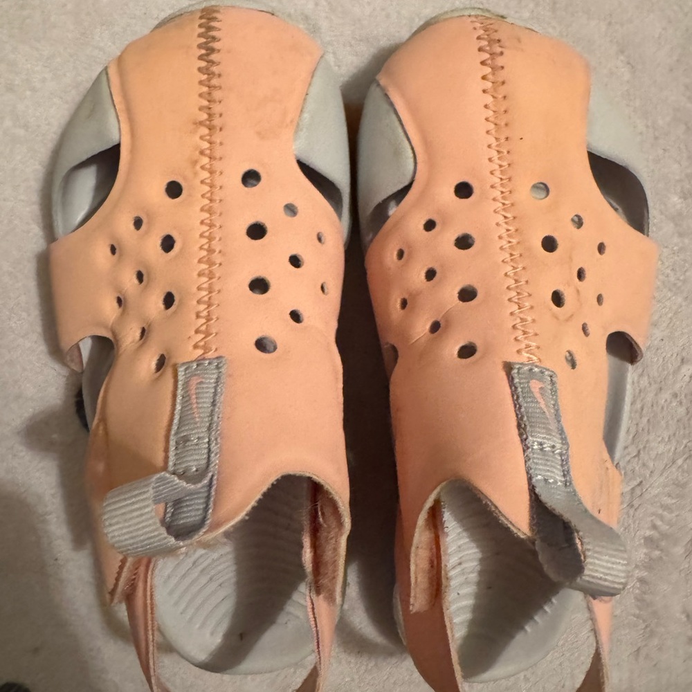 Nike Kids Coral Sandals
